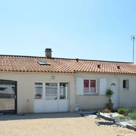 La Fleche Cupidon -la Roche Sur Yon 穆耶龙·勒卡普蒂夫